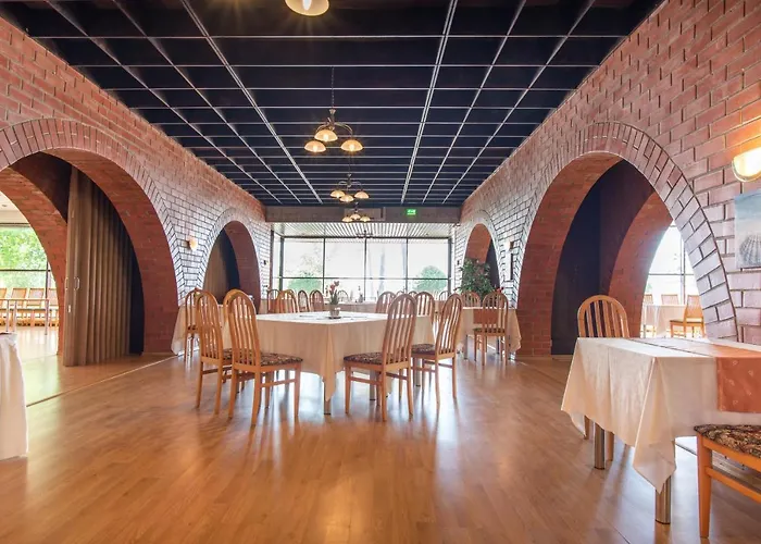 Andropoff Отель *