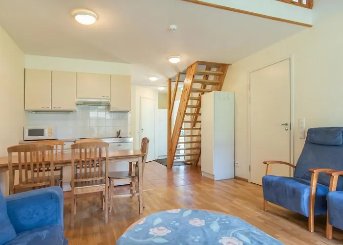 Отель Andropoff *